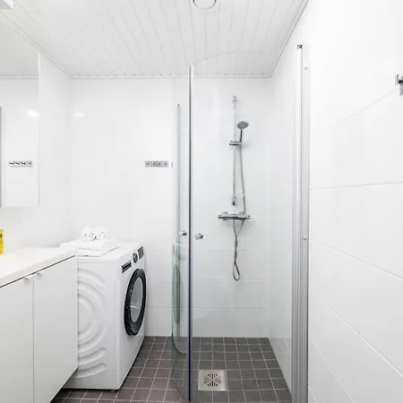 Uleabo New & Cozy Floor Oulu